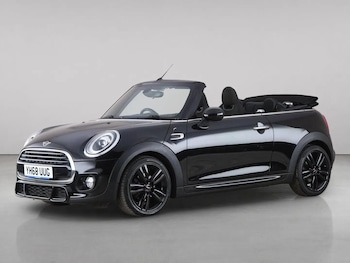 Used MINI Convertible 2018 for sale - 79497342: Photo