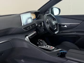 Used Peugeot 5008 2020 for sale - 79670266: Photo