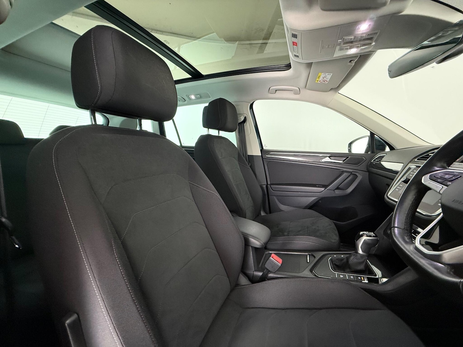 Used Volkswagen Tiguan 2021 for sale - 76468754: Photo 15