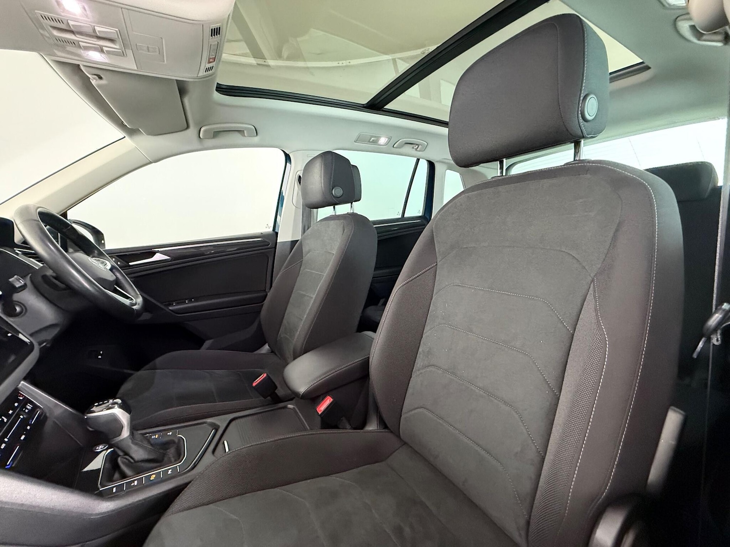 Used Volkswagen Tiguan 2021 for sale - 76468754: Photo 16