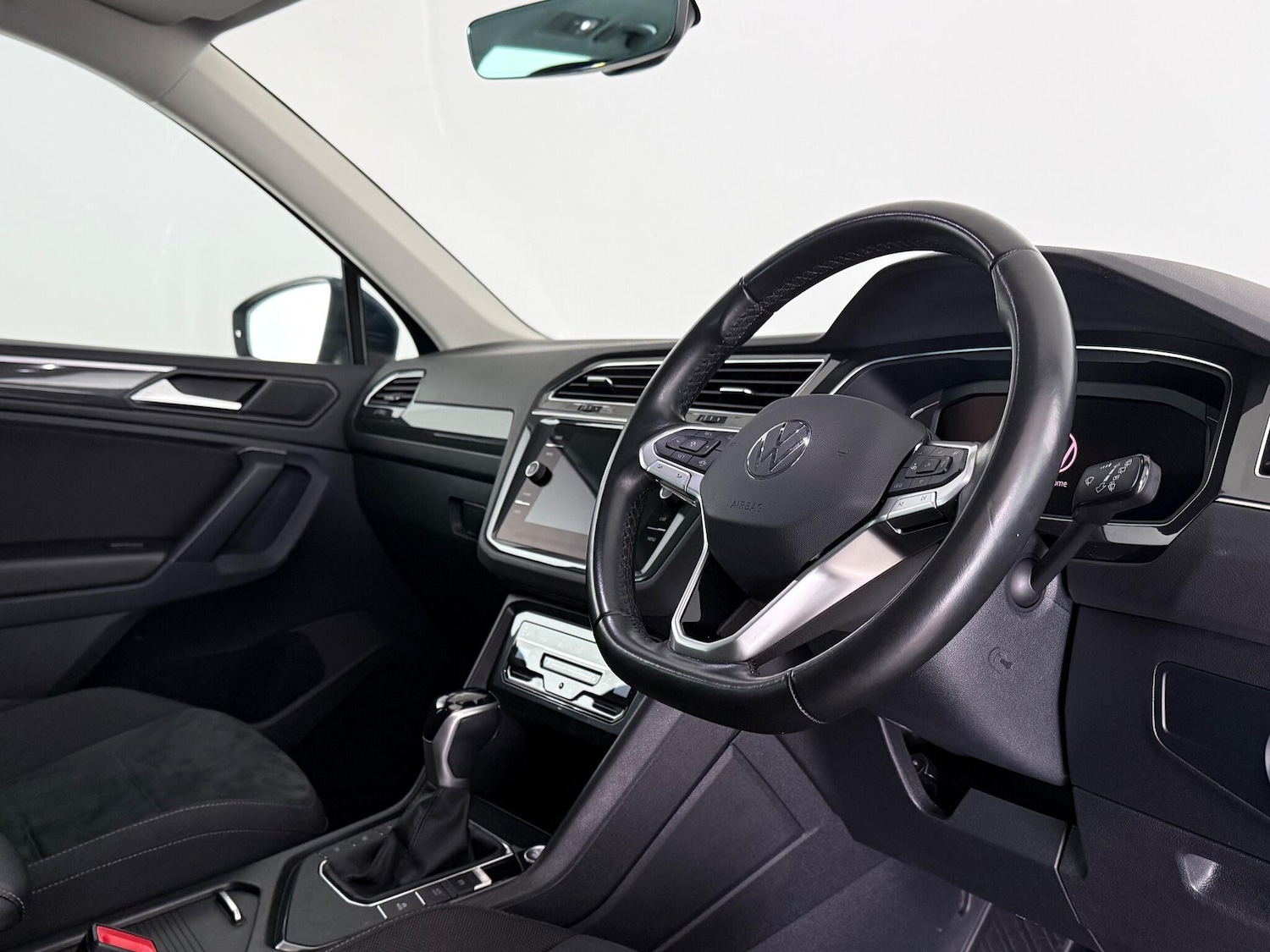 Used Volkswagen Tiguan 2021 for sale - 76468754: Photo 24