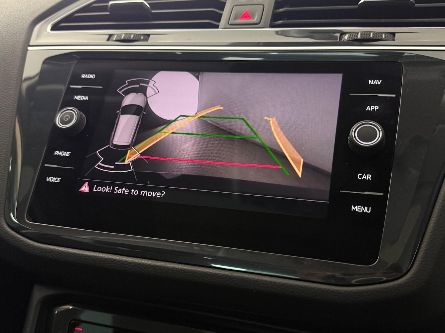 Used Volkswagen Tiguan 2021 for sale - 76468754: Photo 31