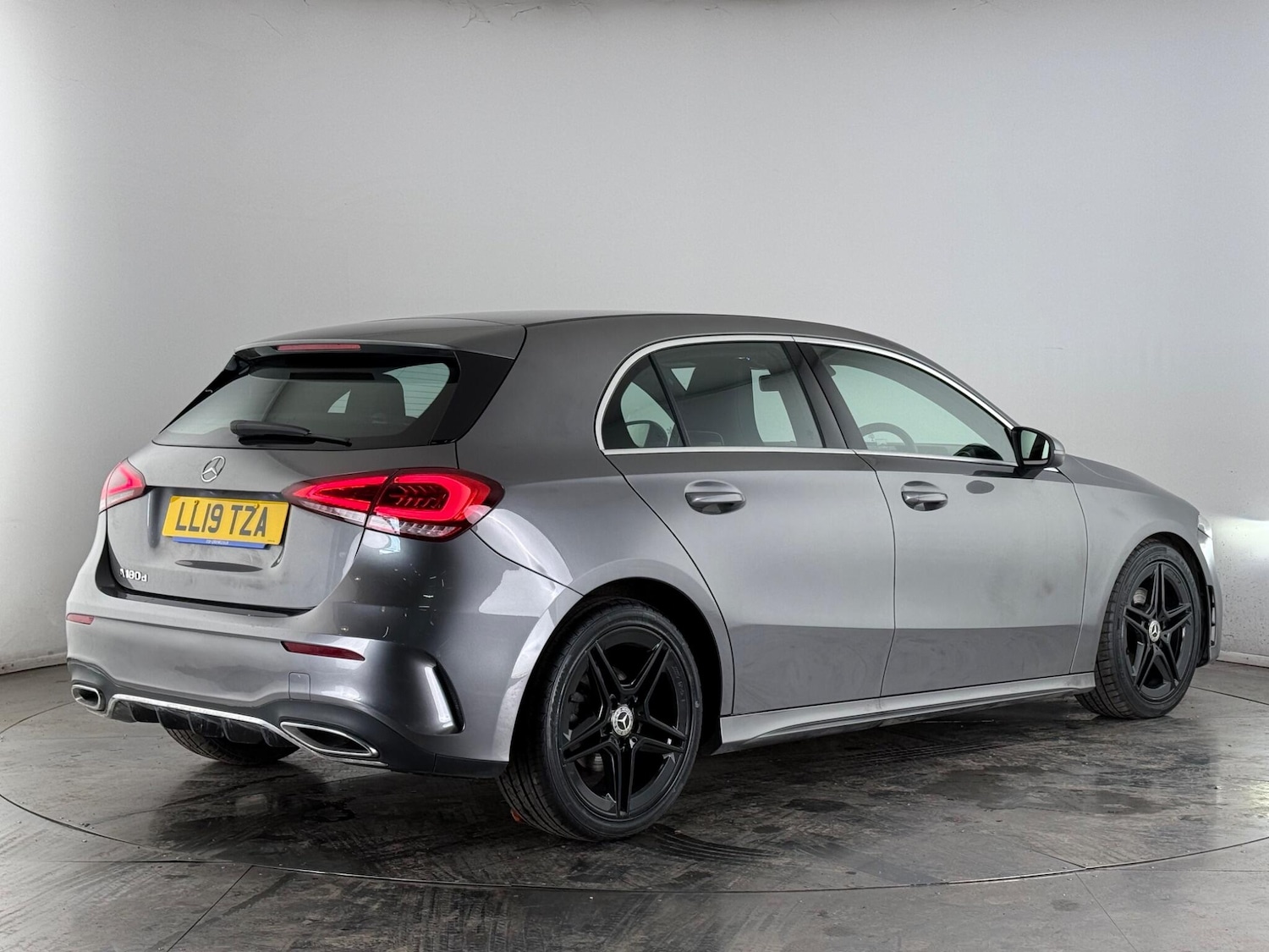 Used Mercedes-Benz A-Class 2019 for sale - 77441506: Photo 4