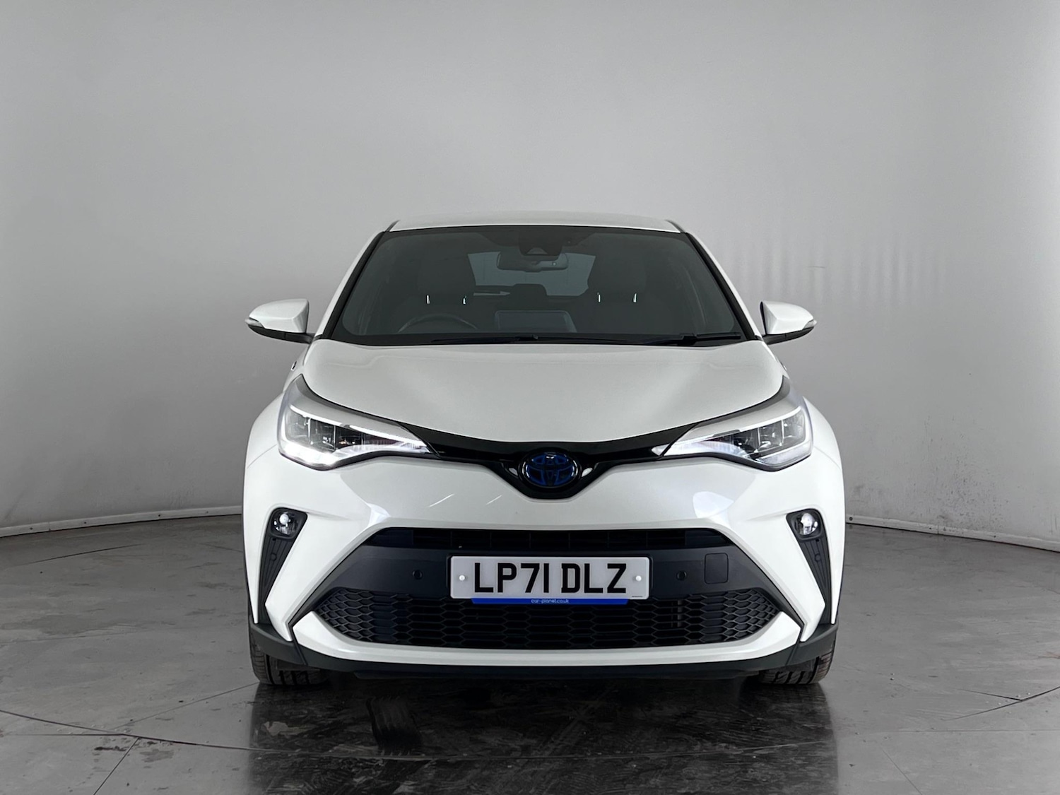Used Toyota C-HR 2022 for sale - 77244122: Photo 4