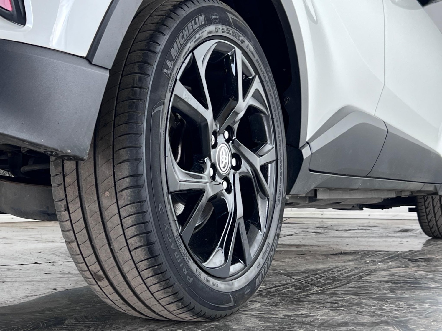 Used Toyota C-HR 2022 for sale - 77244122: Photo 8