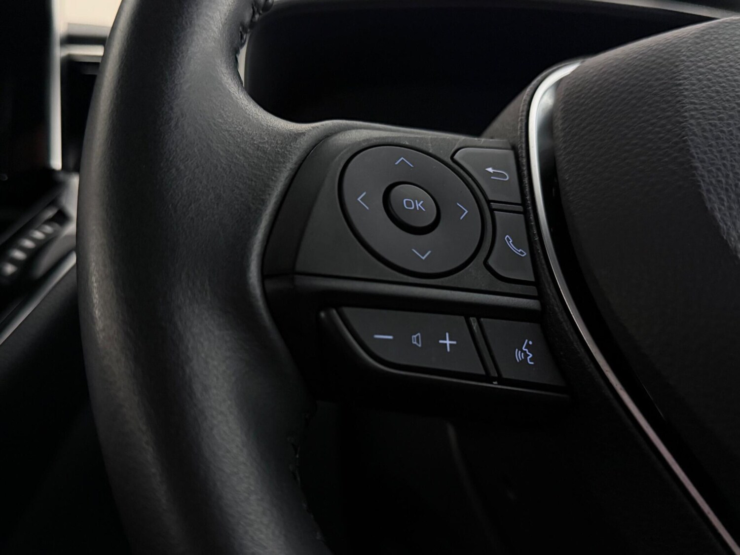 Used Toyota Corolla 2023 for sale - 78020566: Photo 16