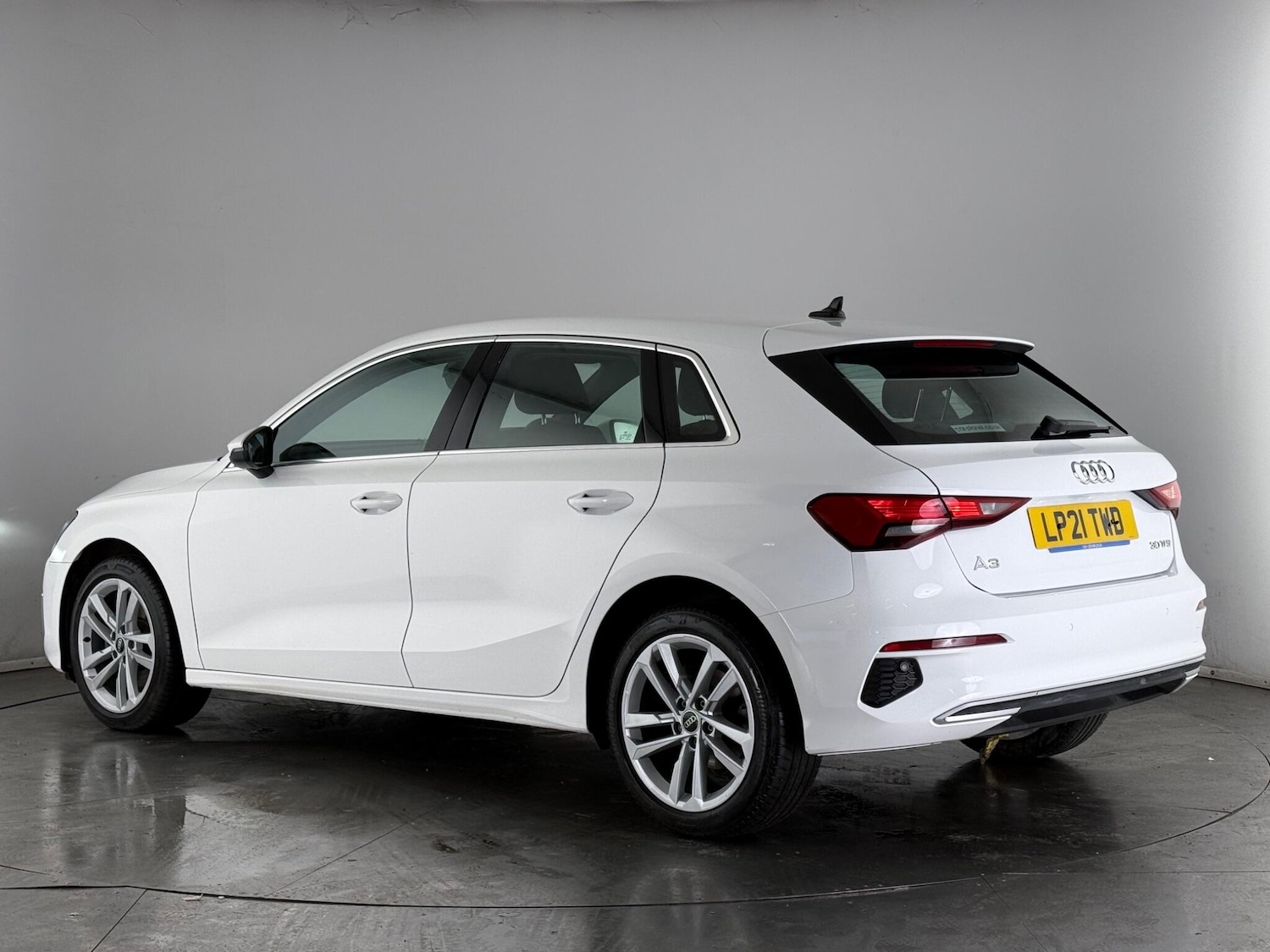 Used Audi A3 2021 for sale - 77626439: Photo 3