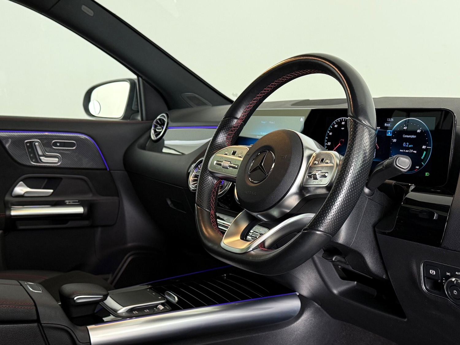 Used Mercedes-Benz GLA 2021 for sale - 77181142: Photo 11