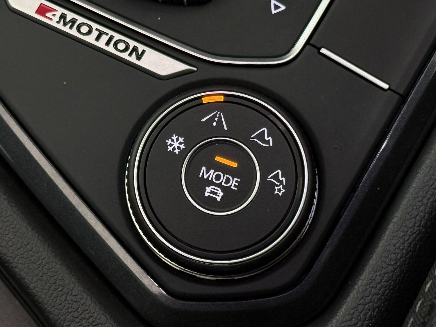 Used Volkswagen Tiguan 2018 for sale - 77246225: Photo 40