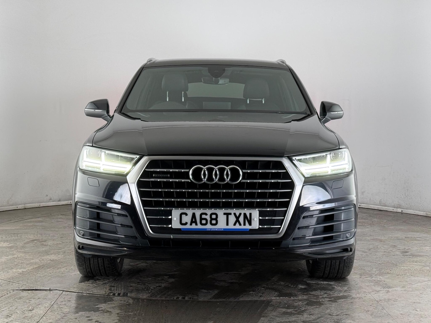 Used Audi Q7 2018 for sale - 77613112: Photo 2