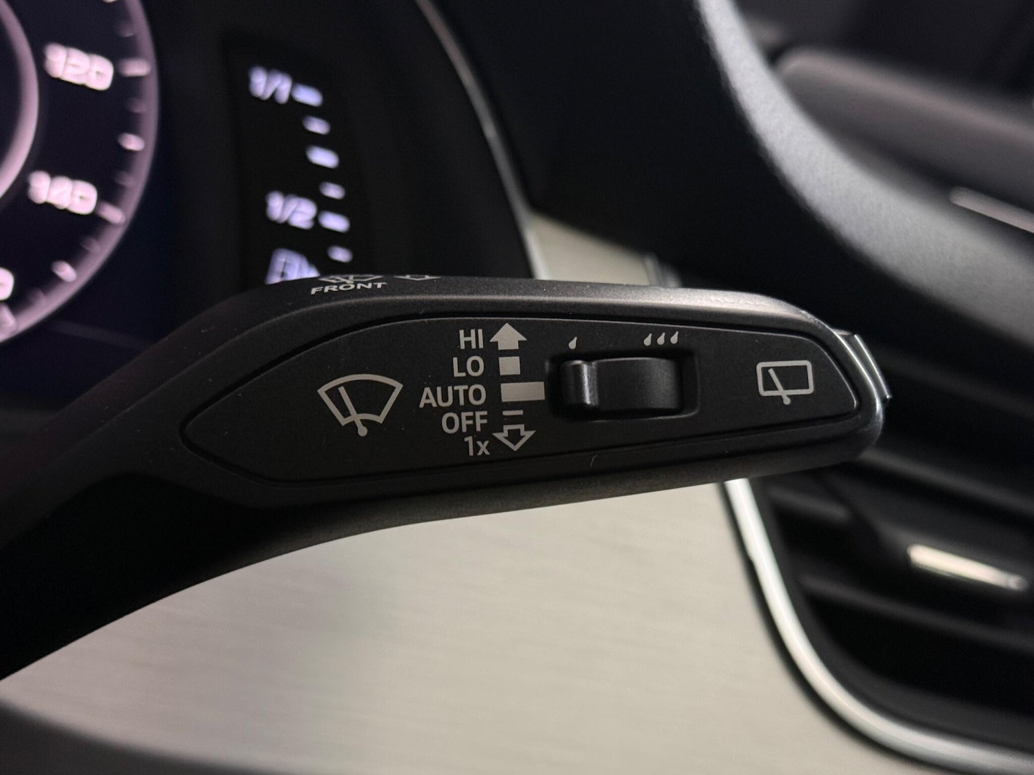 Used Audi Q7 2018 for sale - 77613112: Photo 21