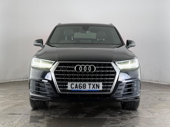 Used Audi Q7 2018 for sale - 77613112: Photo