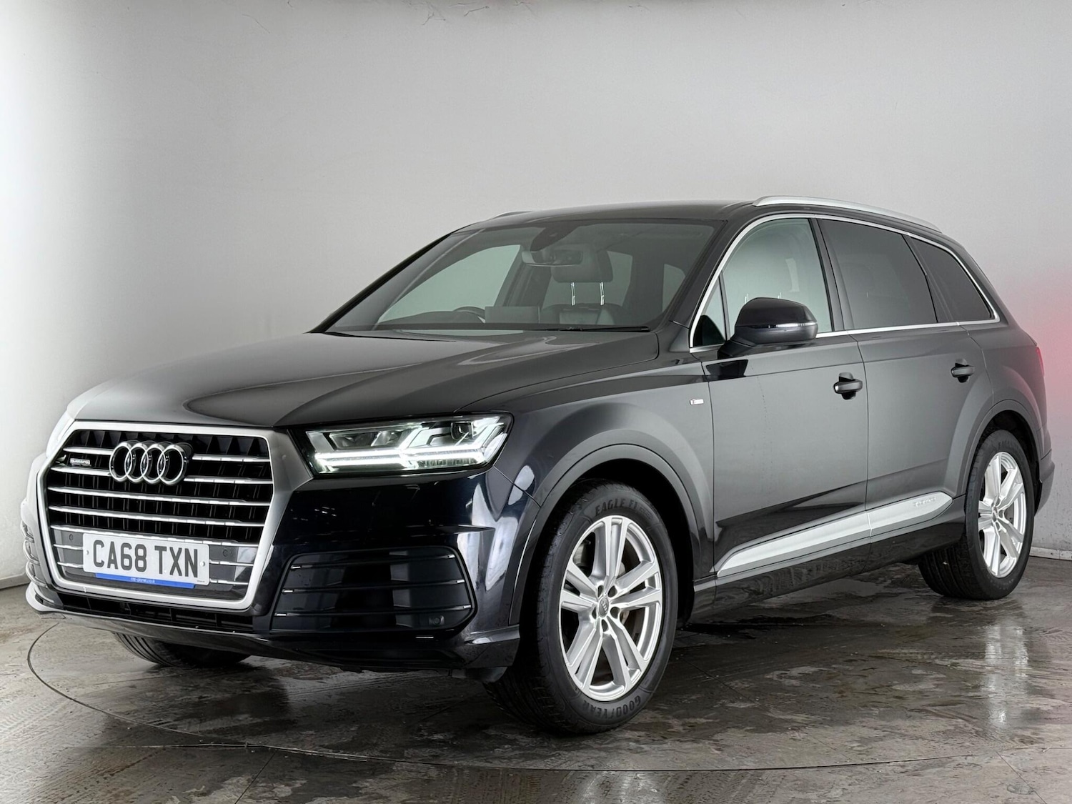 Used Audi Q7 2018 for sale - 77613112: Photo 3