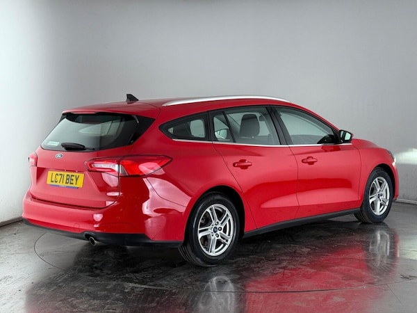 Used Ford Focus 2021 for sale - 76080277: Photo 5