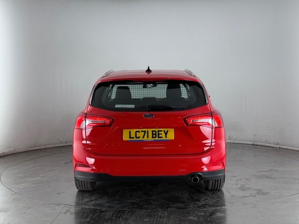Used Ford Focus 2021 for sale - 76080277: Photo 9