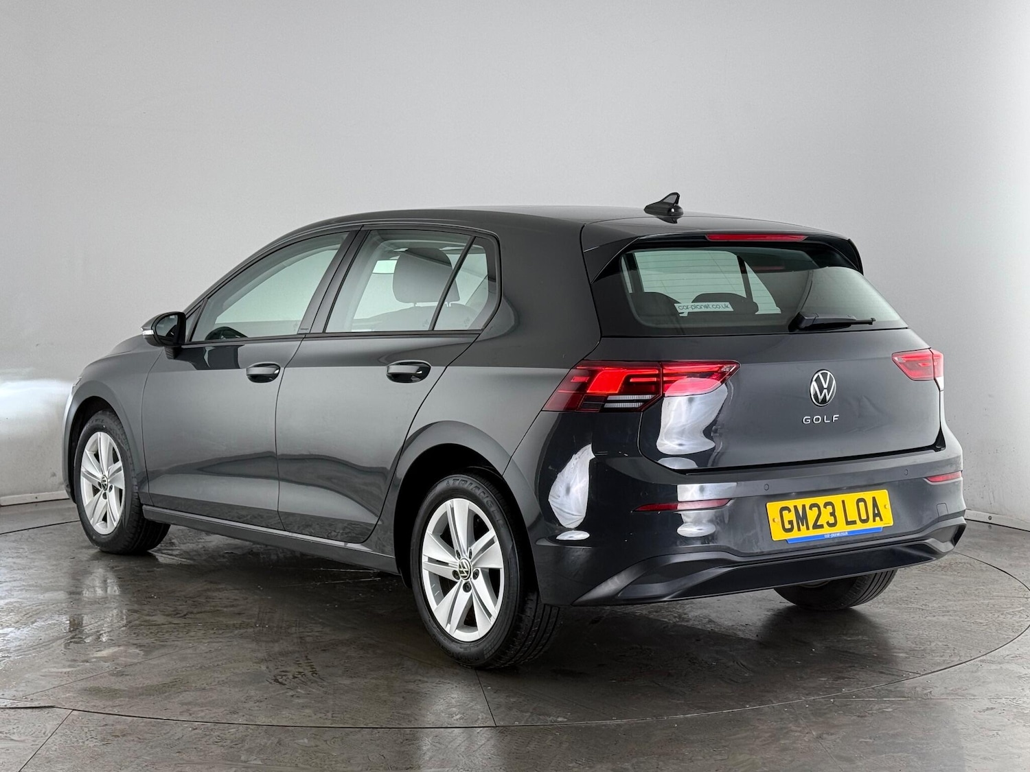 Used Volkswagen Golf 2023 for sale - 77246075: Photo 3