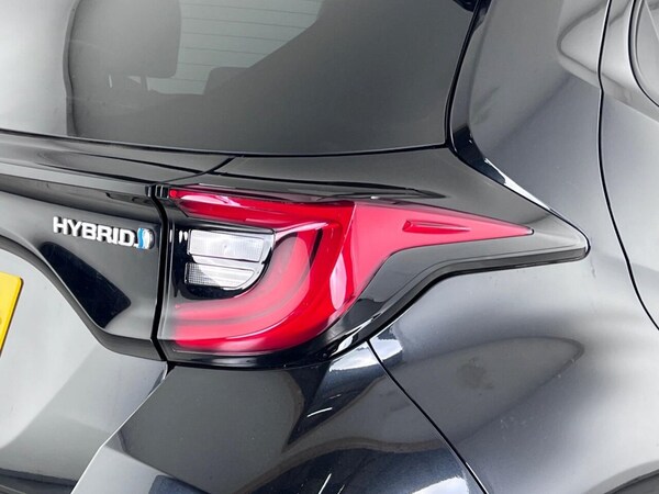 Used Toyota Yaris 2023 for sale - 75727519: Photo 11