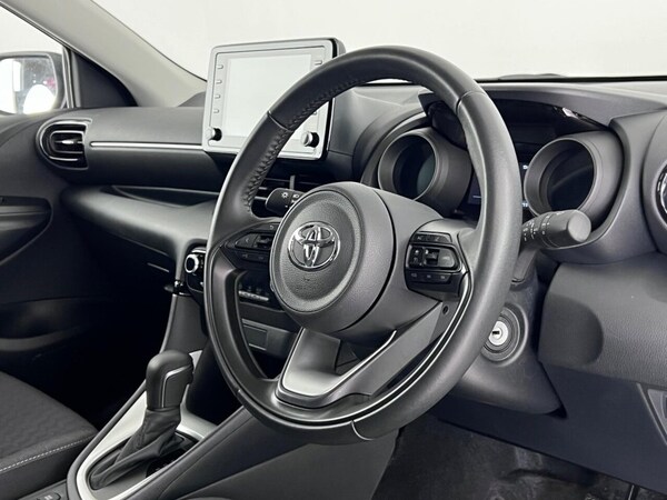 Used Toyota Yaris 2023 for sale - 75727519: Photo 22