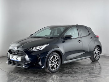 Used Toyota Yaris 2023 for sale - 75727519: Photo