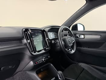 Used Volvo XC40 2020 for sale - 79577466: Photo