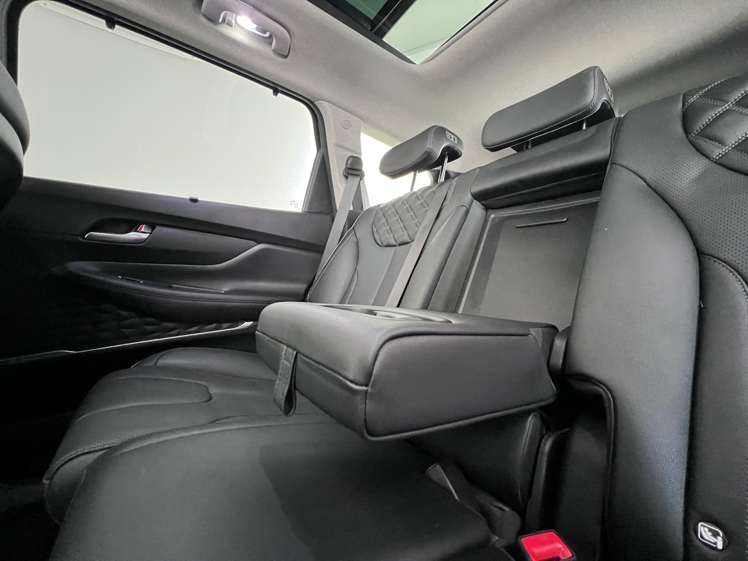 Used Hyundai Santa Fe 2021 for sale - 77246368: Photo 16