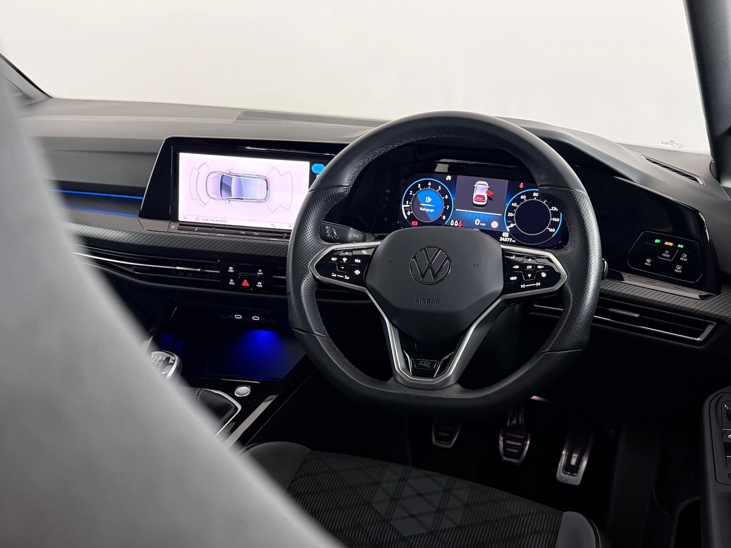 Used Volkswagen Golf 2024 for sale - 77181163: Photo 11