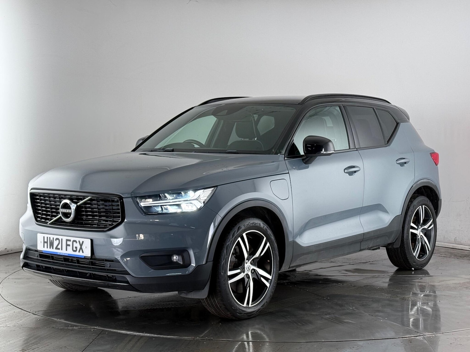 Used Volvo XC40 2021 for sale - 77259971: Photo 3