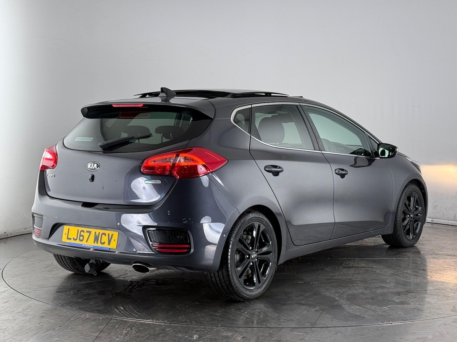 Used Kia Ceed 2017 for sale - 76468553: Photo 4