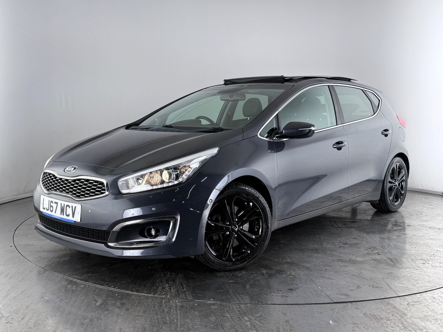 Used Kia Ceed 2017 for sale - 76468553: Photo 48