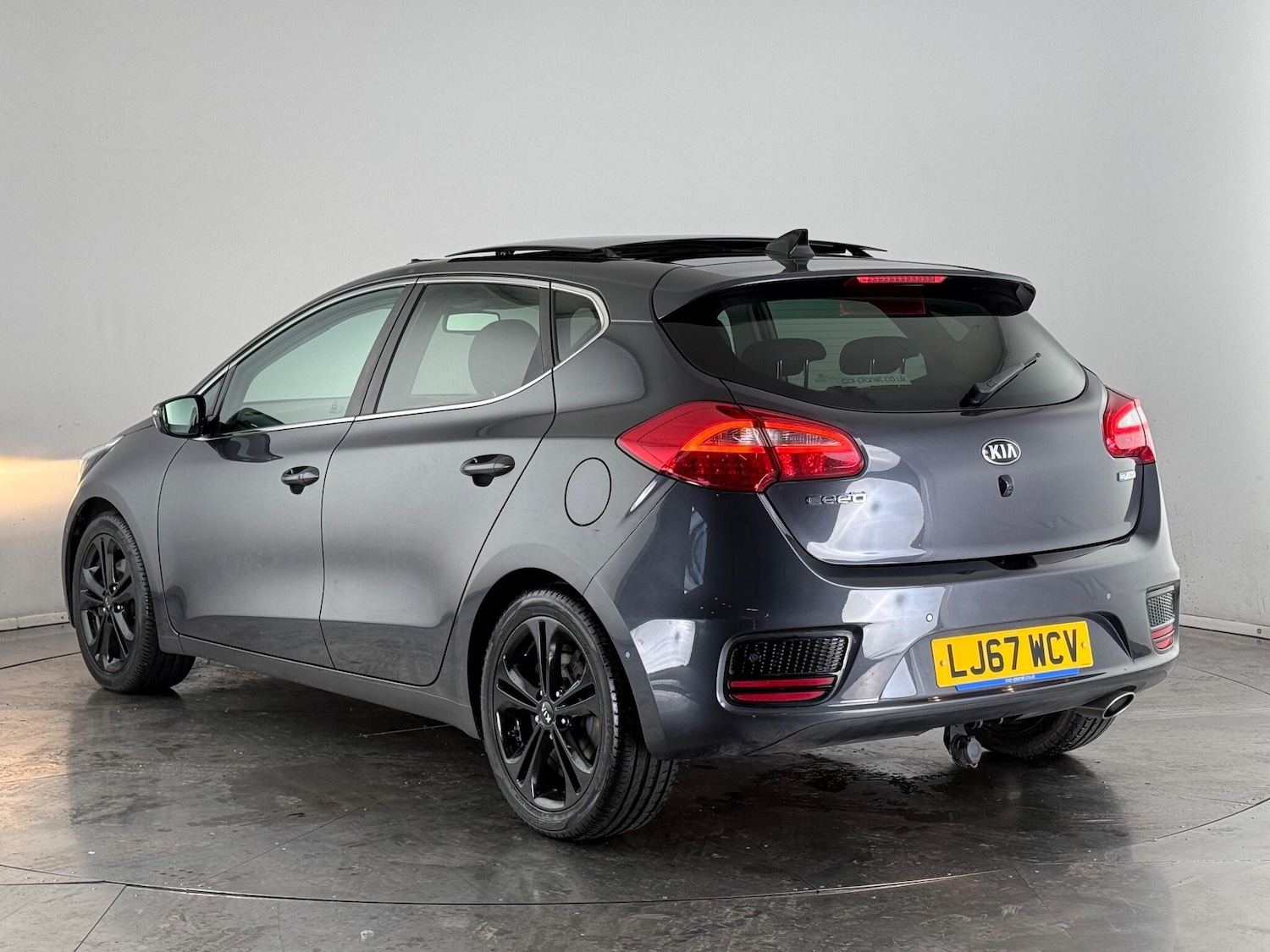 Used Kia Ceed 2017 for sale - 76468553: Photo 5