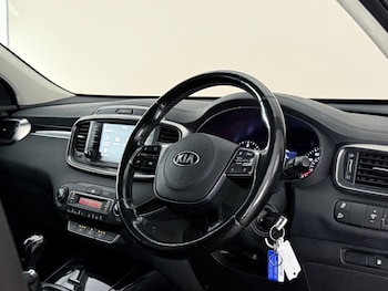 Used Kia Sorento 2019 for sale - 79570396: Photo