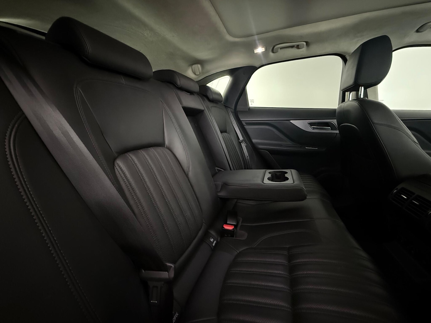 Used Jaguar F-Pace 2019 for sale - 76936567: Photo 21