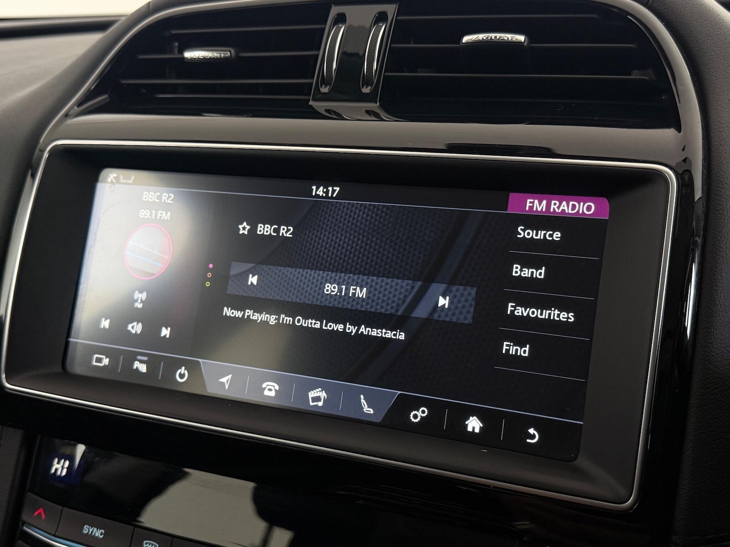 Used Jaguar F-Pace 2019 for sale - 76936567: Photo 35