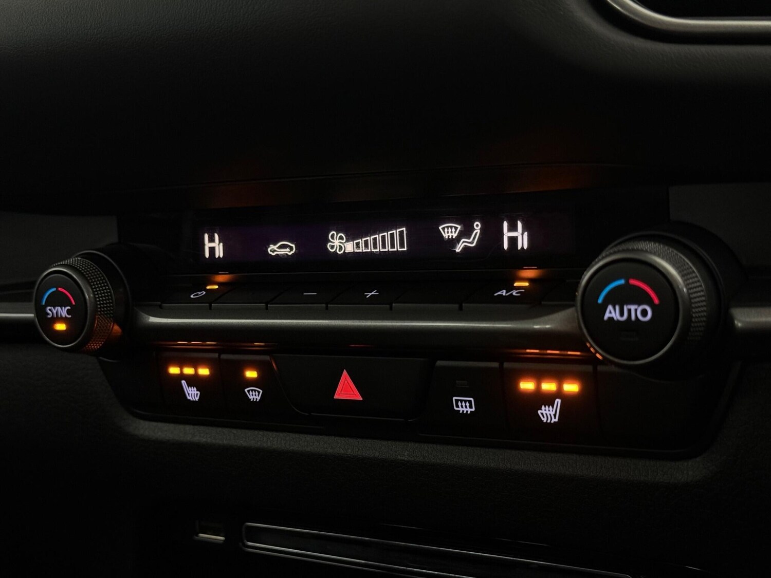 Used Mazda CX-30 2020 for sale - 77889104: Photo 27