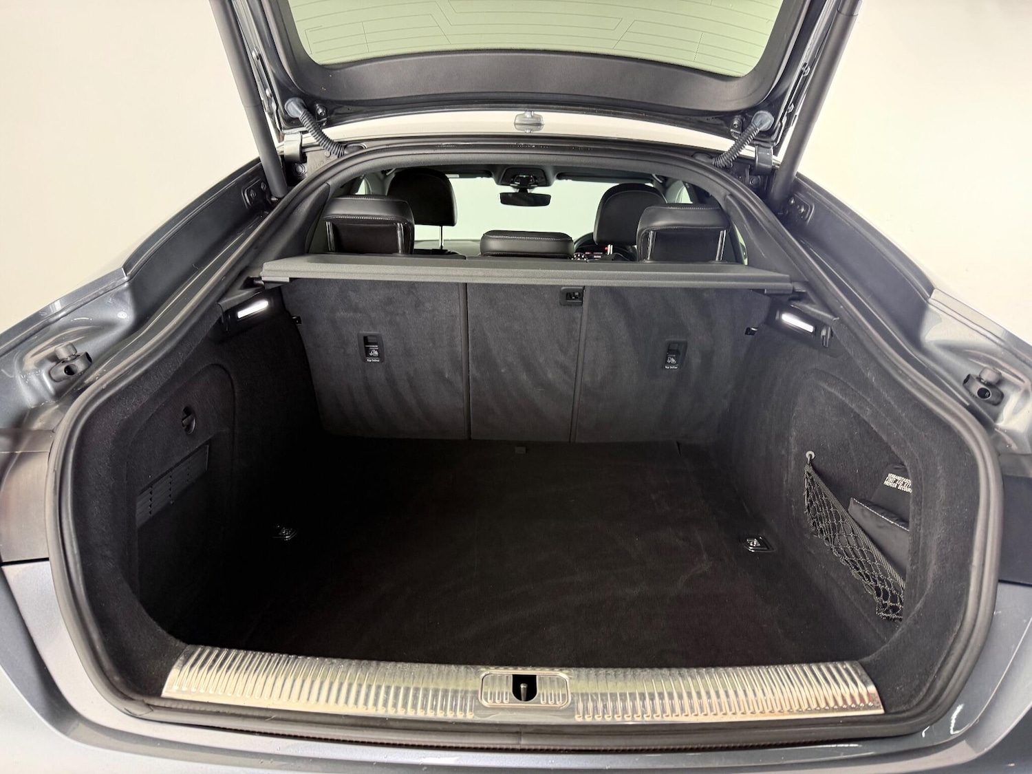 Used Audi A5 2018 for sale - 77181245: Photo 9