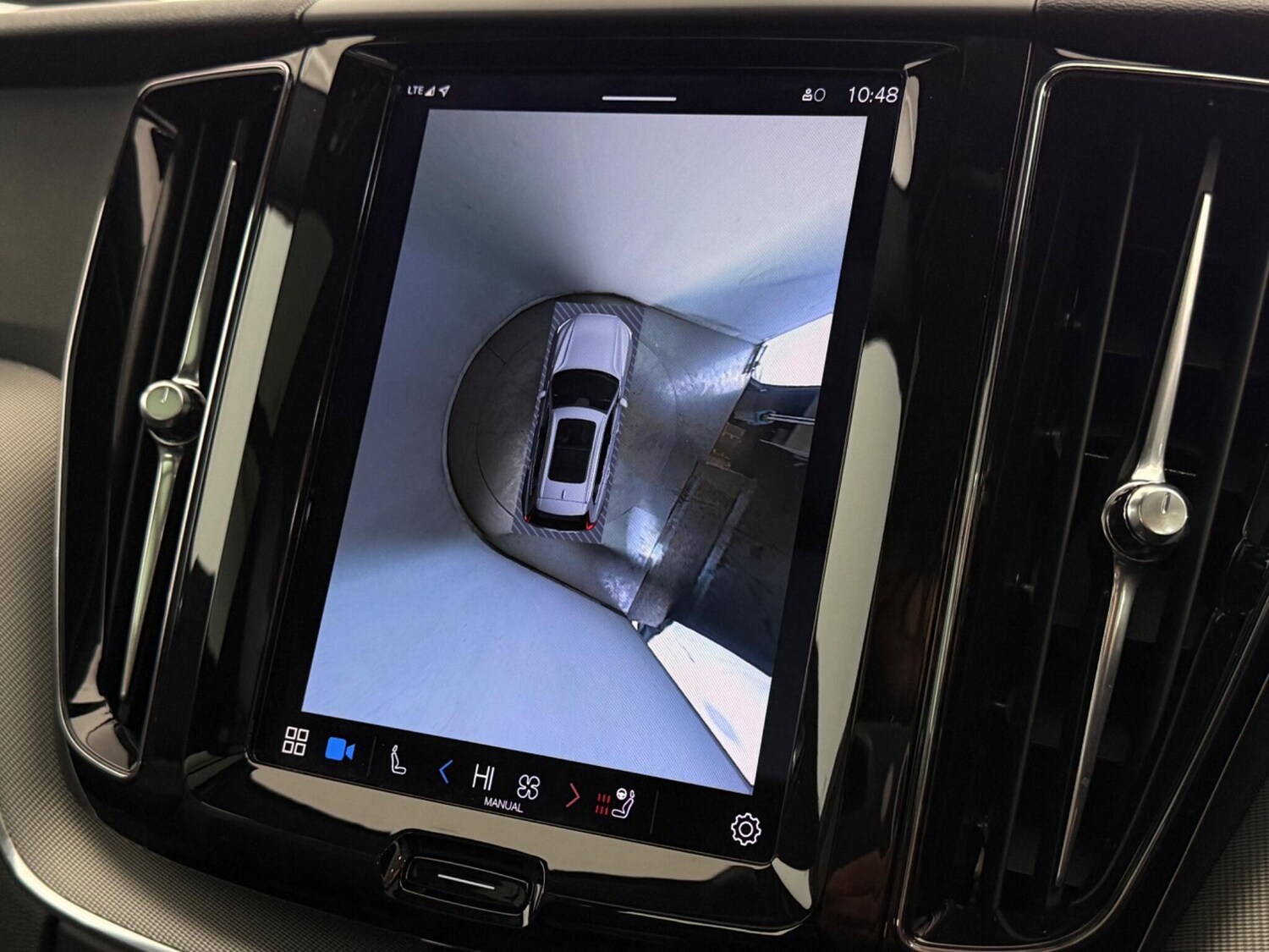 Used Volvo XC60 2023 for sale - 77268239: Photo 15