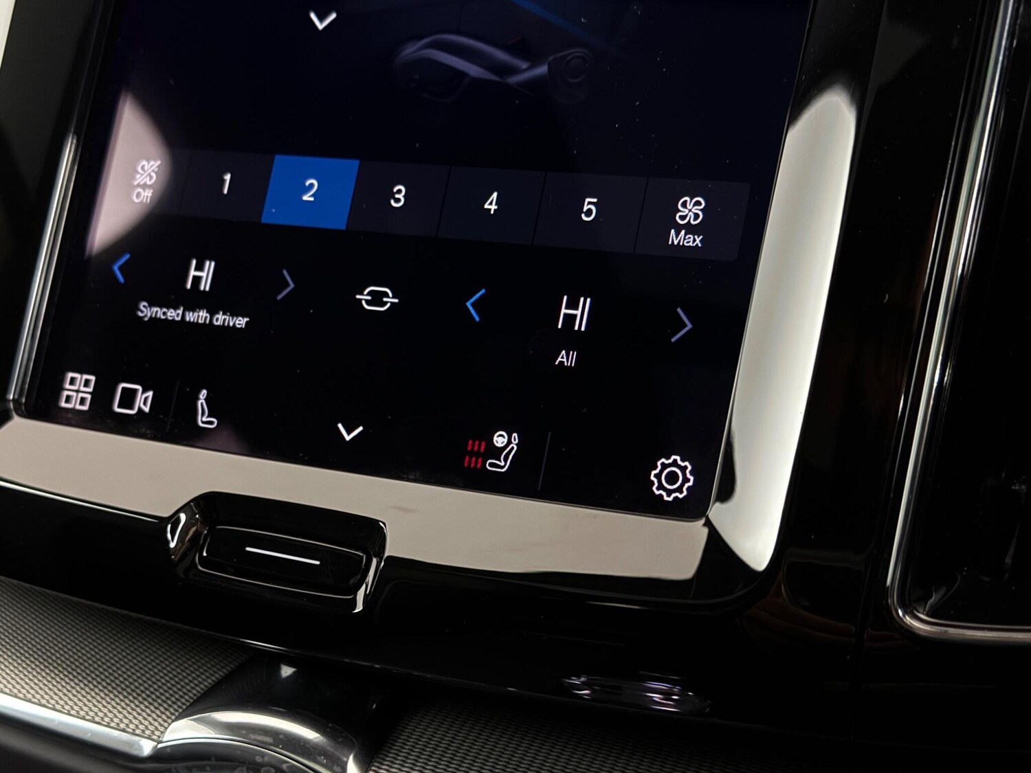 Used Volvo XC60 2023 for sale - 77268239: Photo 17