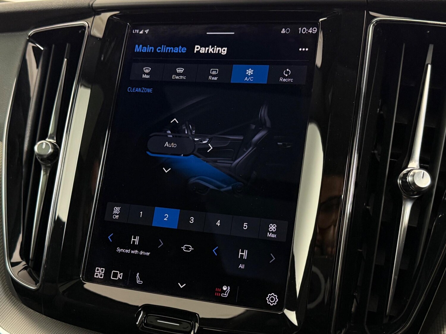 Used Volvo XC60 2023 for sale - 77268239: Photo 19