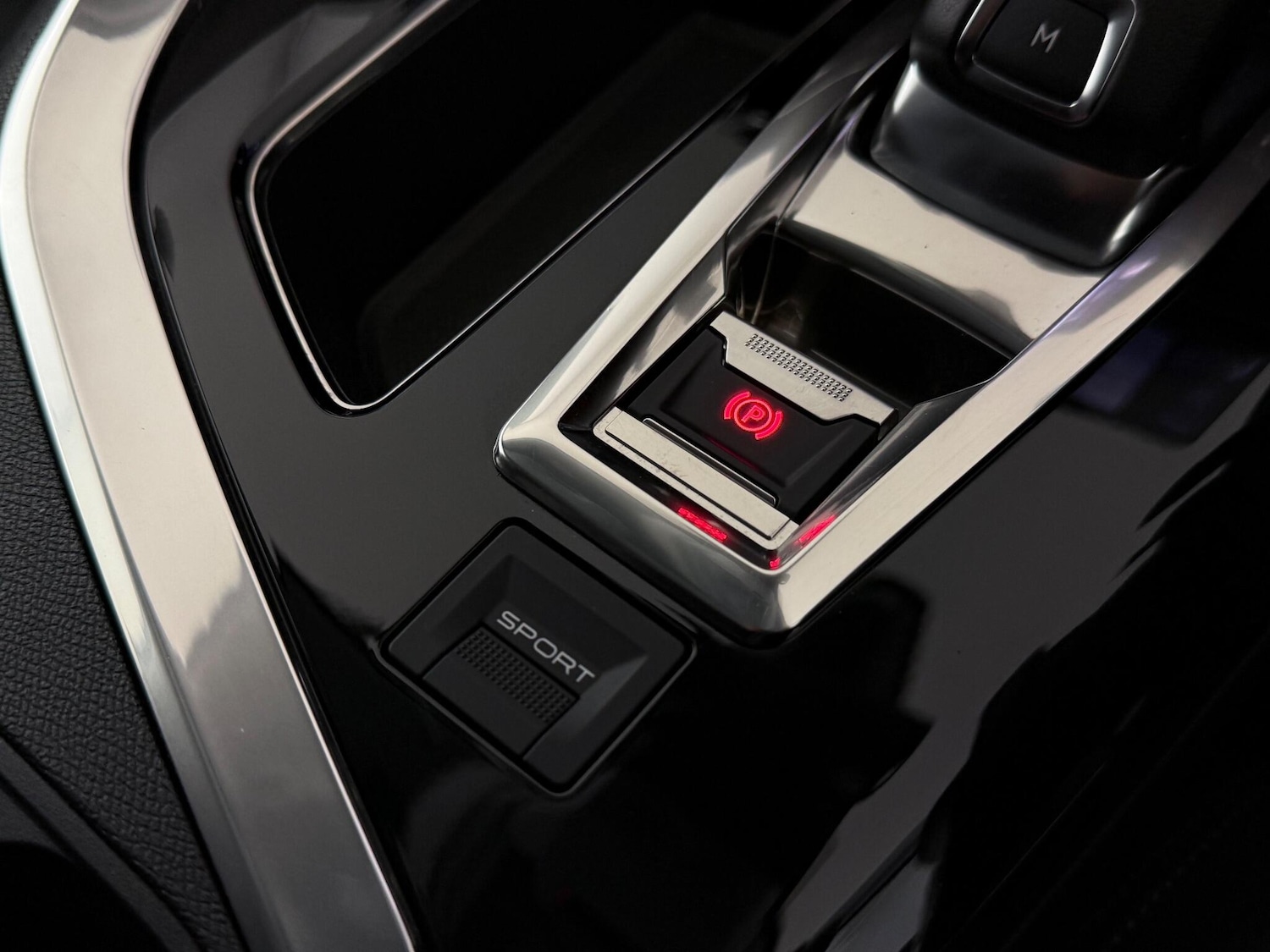 Used Peugeot 3008 2020 for sale - 77181323: Photo 35