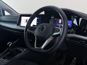 Used Volkswagen Golf 2022 for sale - 79374771: Photo
