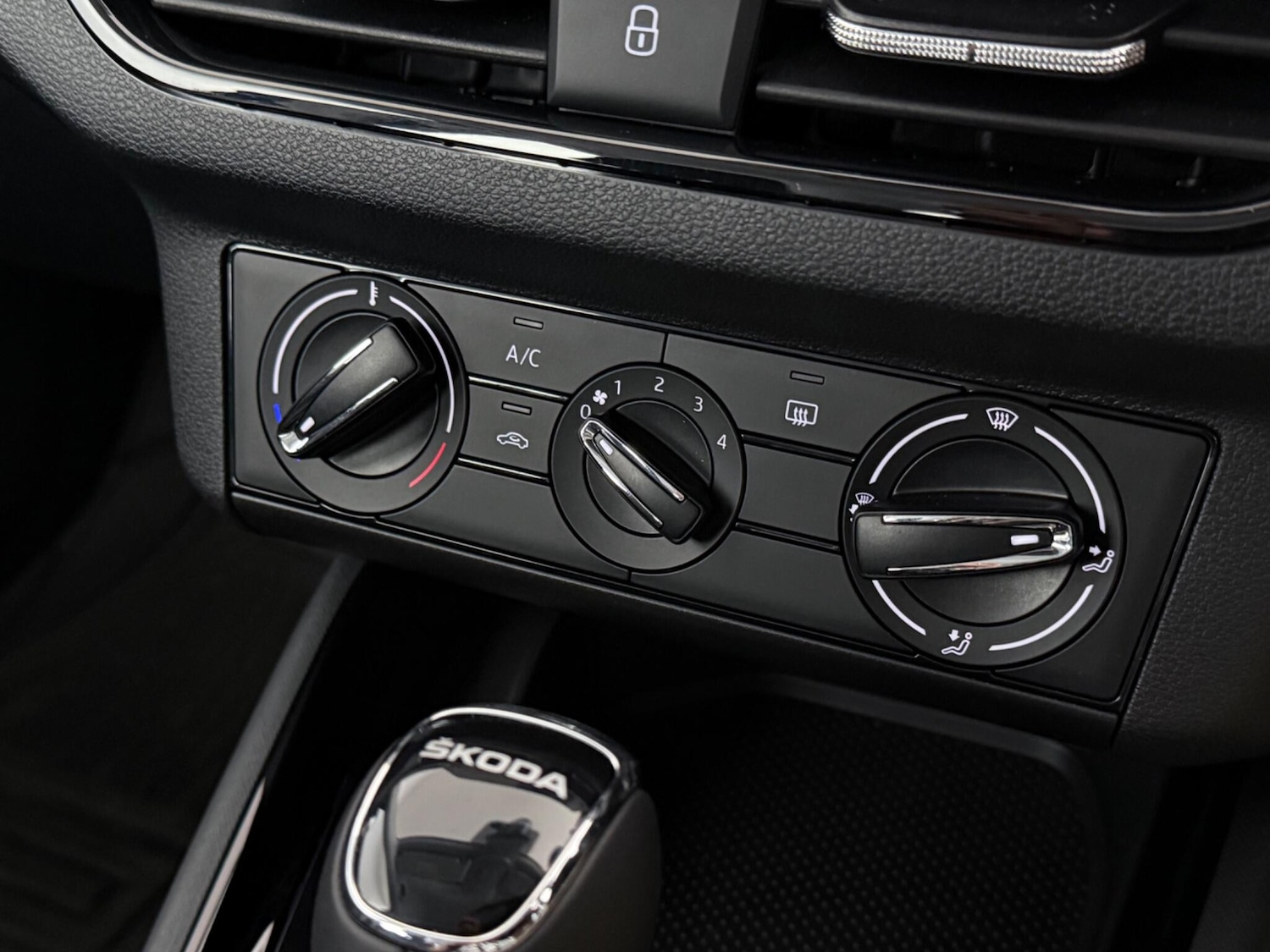 Used Skoda Kamiq 2020 for sale - 76468186: Photo 42