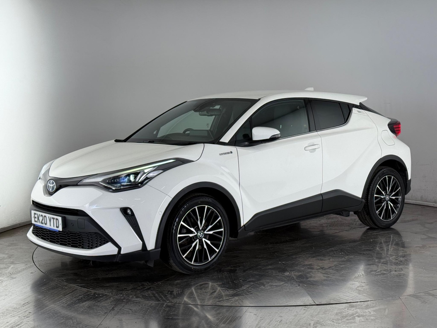 Used Toyota C-HR 2020 for sale - 76468373: Photo 3