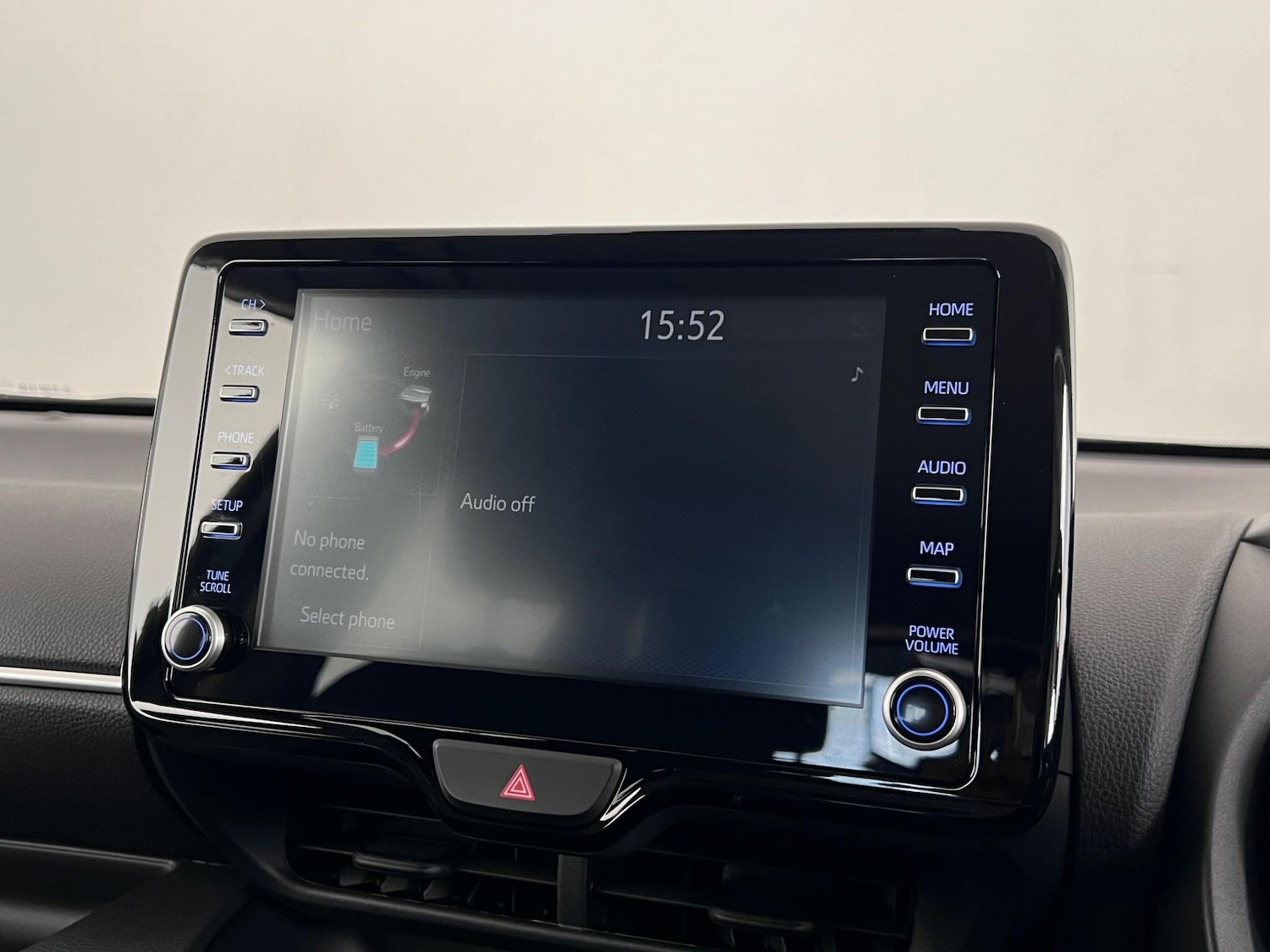 Used Toyota Yaris 2023 for sale - 77217087: Photo 24