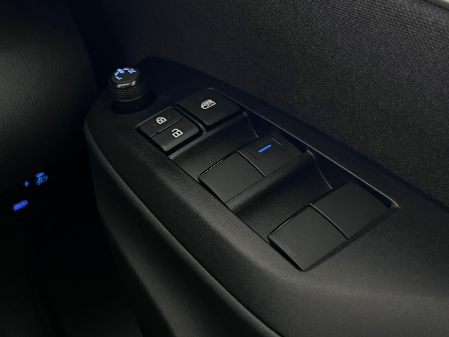 Used Toyota Yaris 2023 for sale - 77217087: Photo 29