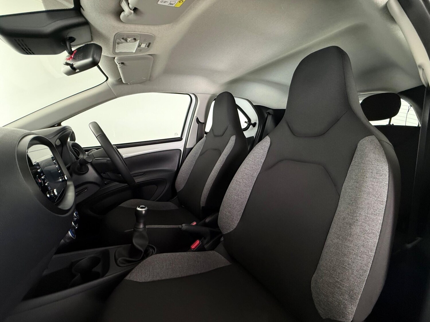 Used Toyota Aygo X 2022 for sale - 77364853: Photo 11