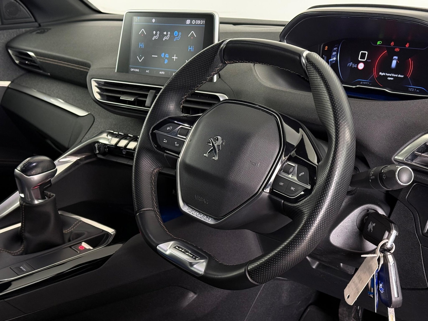 Used Peugeot 3008 2019 for sale - 77181360: Photo 19