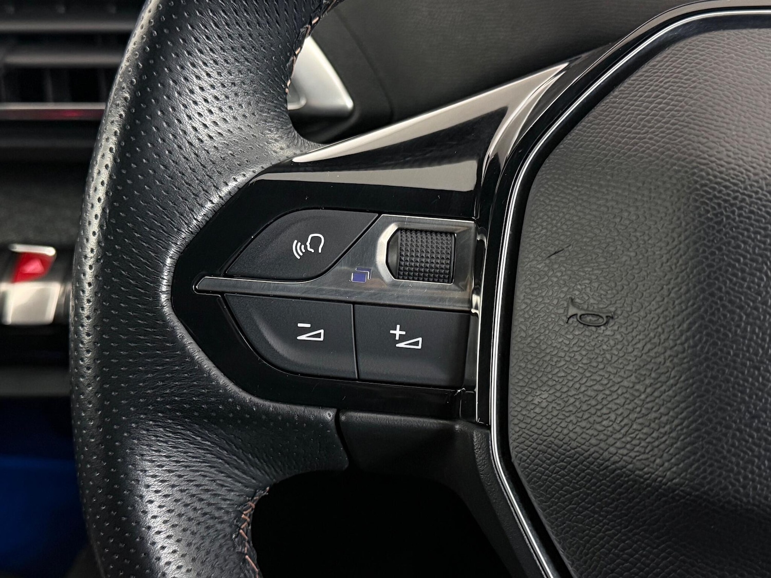 Used Peugeot 3008 2019 for sale - 77181360: Photo 20