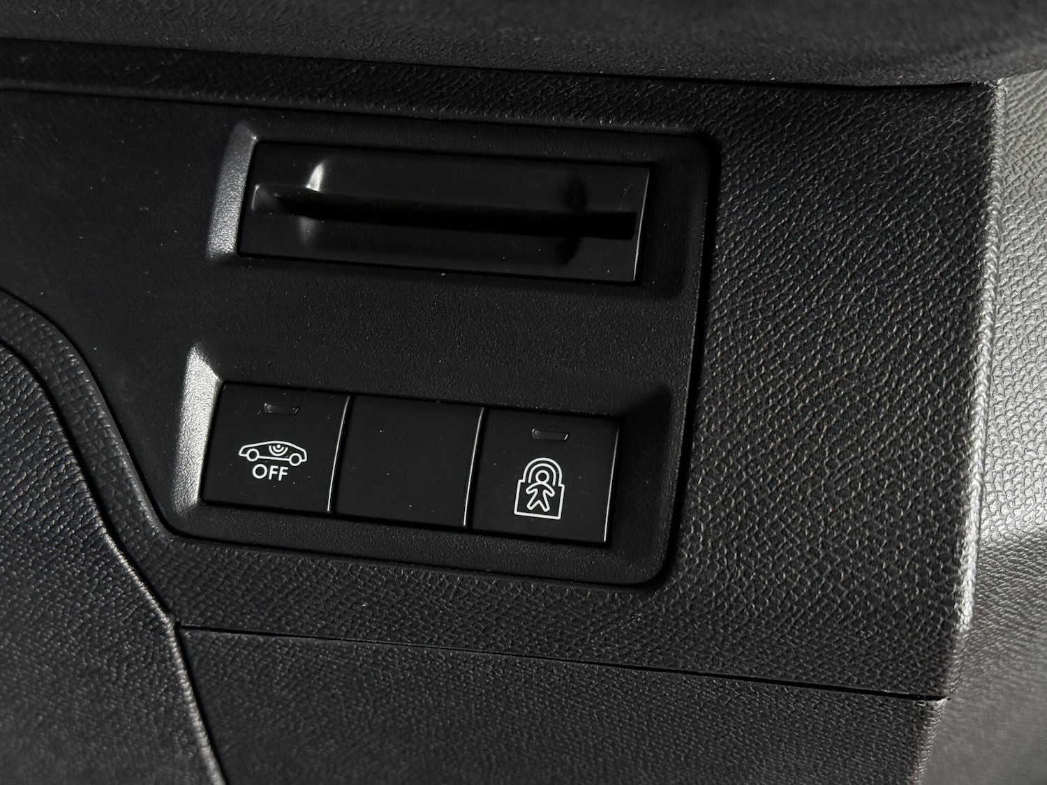 Used Peugeot 3008 2019 for sale - 77181360: Photo 33