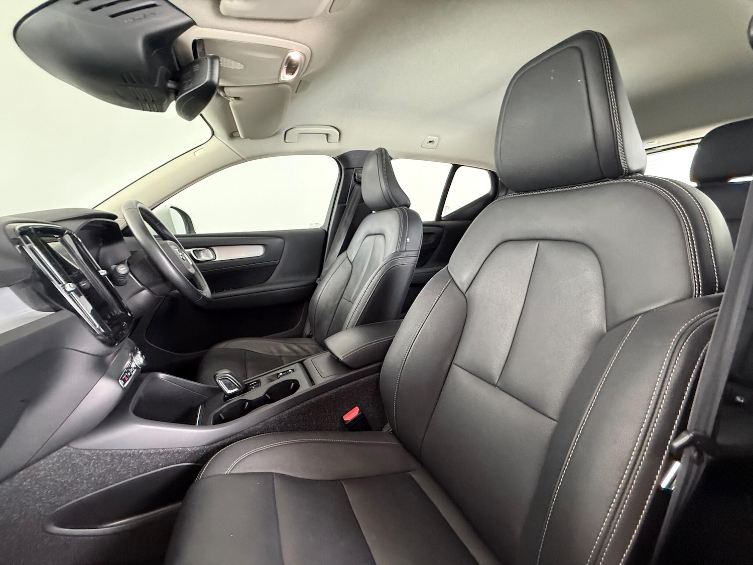 Used Volvo XC40 2021 for sale - 76468096: Photo 16