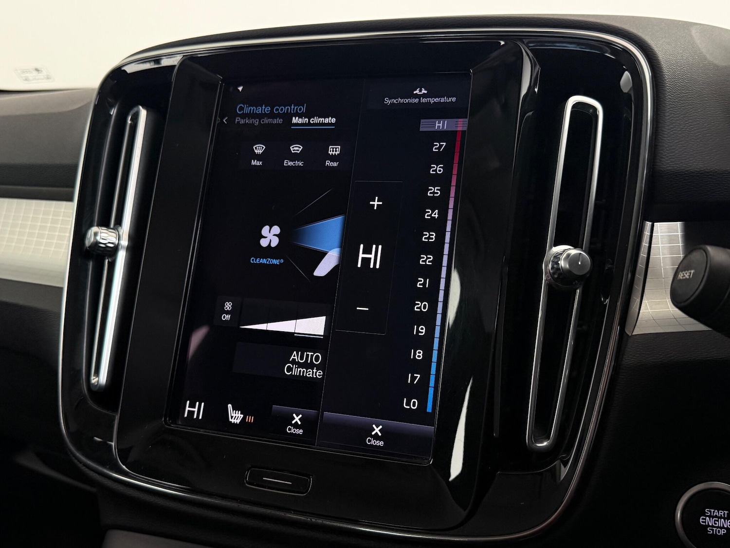 Used Volvo XC40 2021 for sale - 76468096: Photo 34